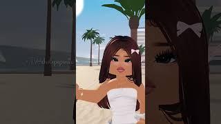 just stop for a min and smile  #roblox #berryave