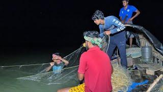 সুন্দরবন খাঁড়িতে রাতের বেলায় খেওলা জাল ও খয়রাজাল দিয়ে,প্রচুর পারশে মাছ ধরলাম sundarban fishing!!