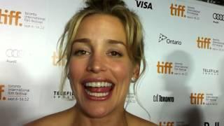 Piper Perabo talks getting naked in Looper