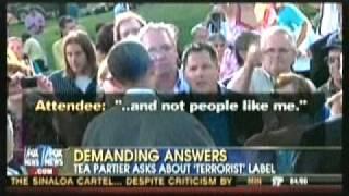 Obama confronted by Tea Party activists in Iowa