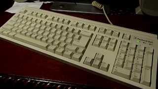 Taking a look at the Packard Bell 5131c Keyboard.