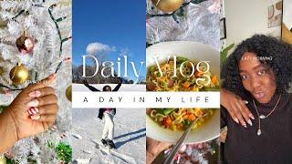 DAILY VLOG; SNOW DAY , INTROVERTED EXTROVERT DIARIES | WHAT I EAT IN A DAY | MAKING SIMPLE MEALS