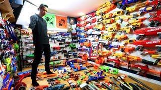NERF GUN ARSENAL WITH OVER 300+ BLASTERS!