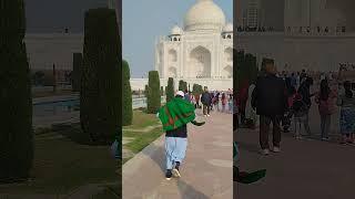 #tajmahal #lalkila #jamamasjid #kutubminar #travel #viralvideo #delhitour #vidshowapp #duet