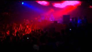 "Oliver S - Doin Ya Thang" played by David Guetta