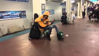 Subway performer stuns crowd with Fleetwood Mac's "Landslide"- Chicago, Il- Blue Line, Washington S