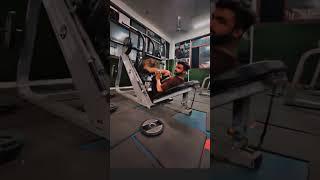 leg press dar kaa mahol …. // Vikash // shorts  #motivation #reels #shortvideo #legworkout