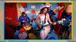 Speedy Ortiz - "Lean In When I Suffer" (official music video)