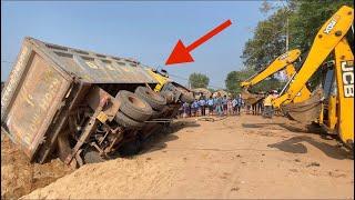 BharatBenz Truck Accident Rescued by Kirloskar JCB | JCB eco xpert | JCB eco excellence