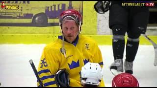 Peter Forsberg gets in disguise and fools Swedish veteran mens team