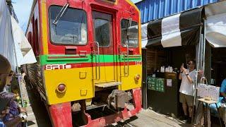 Mae Klong Railway Market