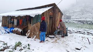 Heavy Snowfall and Rainfall Day Village || Best Life Nepali Village || Best Compilation Video.