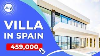 Villa for sale in Denia, Spain € 459,000. Buy property in Alicante. Villa with pool.