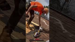 Come with me to repair this roof in under 60 seconds. #roofing #diy #handyman