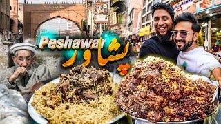 85 year Old Food Qissa Khani Bazar | Street Food Peshawar - Golden Pulao Mountain - Halwa Puri