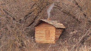 Bushcraft-Überlebensunterkunft, Warmes Steinbett, Kamin aus Ton, Fangen und Kochen