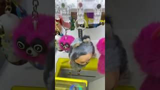 ВЫИГРЫВАЮ ЛАБУБУ ИЗ АППАРАТА С ИГРУШКАМИ КРУТИЛКА