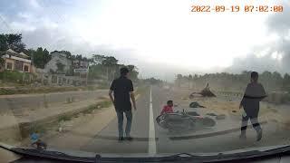 Live accident caught on dashcam | Bangalore - Mysore Highway | Ramnagar