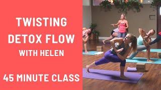 45 Minute Yoga Class - Twisting Detox Flow