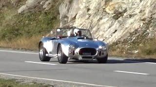 Shelby Cobra 427 (1966) roars uphill - great V8 sound