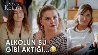 Filiz, Gülnaz'ı gece kulübü ile tanıştırıyor  | Sandık Kokusu 32.Bölüm