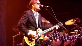 Joe Bonamassa playing slide guitar~The River~
