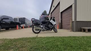 Motorcycle Training BMW R1250RTP tight area.