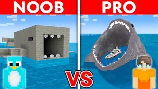 NOOB vs PRO: BLOOP House Build Challenge in Minecraft (Scary)