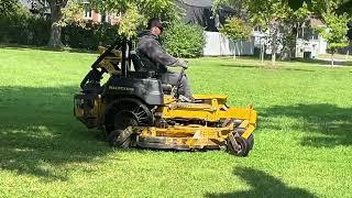 Look, a big circular lawn mower, so interesting  #vehicle #lawnmower #canada #quebec