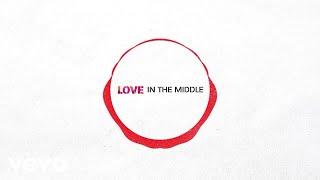 Kevin Ross - Love In The Middle (Official Lyric Video)