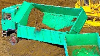 AMAZING GREAT RC CONSTRUCTION SITE WITH INCREDIBLE RC SCALE MODEL MACHINES IN MOTION