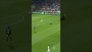 This is why Frenkie de Jong is such a great player ️