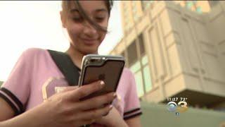 Study: 3 Out Of 4 Parents Admit To Snooping On Child’s Smartphone