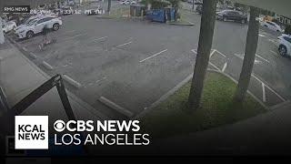 Video shows moments gunman opens fire in Mission Hills barbershop