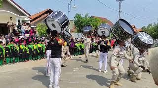 MENYALA‼️ Kolaborasi Drumband CHONDRO Dan SATRIA BAHARI Di Desa Semut Wonokerto 2024