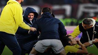 Jose Mourinho celebrating Fenerbahçe's victory with a failed knee slide | Fenerbahçe vs Trabzonspor