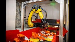 Vanderlande & AWL deliver robot technology to DHL