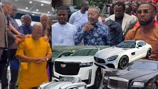 Watch how Rev.Obofour, Owusu Bempah & Others Showoff Expensive Cars to Pray for John Mahama to Win