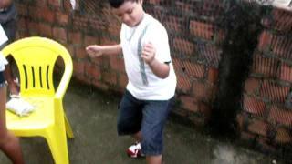 BRENO LUCAS DANÇANDO BREGA