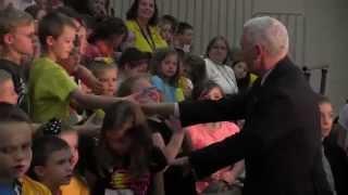 Governor Pence Signs Bill at Lebanon's Perry Worth Elementary