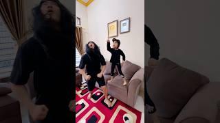 Dance Cicak - Cicak Di dinding Viral Trend Vadel Badjideh