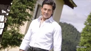 Nota  sobre   Fernando Colunga    cómo "Director de Escenas"