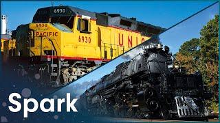 Moving World's Largest Locomotives Through Narrow Streets | Huge Moves | Spark