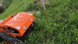 China Mähraupe im Test | slope mower by TiMach | ferngesteuerter Rasenmäher | HT750