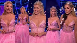 Holly Willoughby-Beautiful In A Low Cut Pink Dress 26/1/25 HD