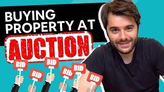 Buying Property at Auction [12 Things You Need To Know]