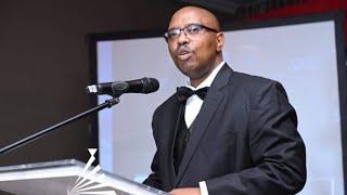 Moruti Makhele "Hlompha setulo sa boetapele | Ase wena wa pele wa ho se dula"