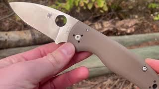 Spyderco Shaman CPM 15v!! quick look by www.bushcraftcanada.com