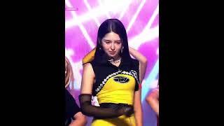 if looks could kill.... im already dead!!! #chanty #lapillus #lapilluschanty
