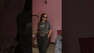 “Effortlessly stylish and comfortably chic ” #backtobasics #casualchic #youtubeshorts